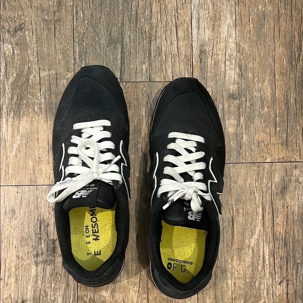 New Balance 996 Black Sneakers